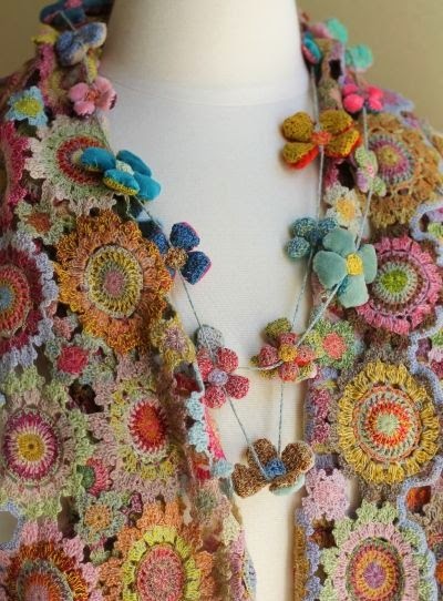 Little Treasures: The amazing crochet of Sophie Digard
