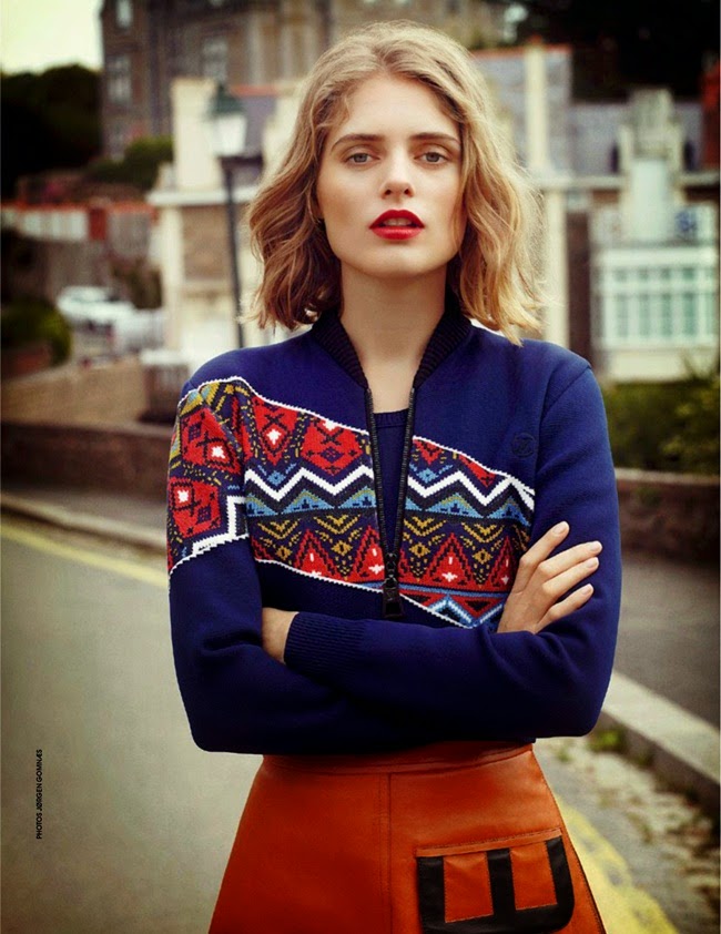 Madame Figaro 8th August 2014, Mariska Van Der Zee Louis Vuitton 2014 AW:Nordic Style Knitwear with A-line Leather Mini Skirt Editorials