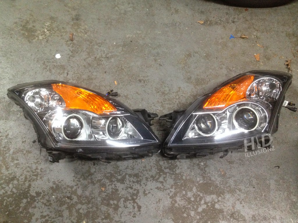 HID ILLUSIONZ Nissan Altima Morimoto Mini H1 Gatling LED Angel Eyes