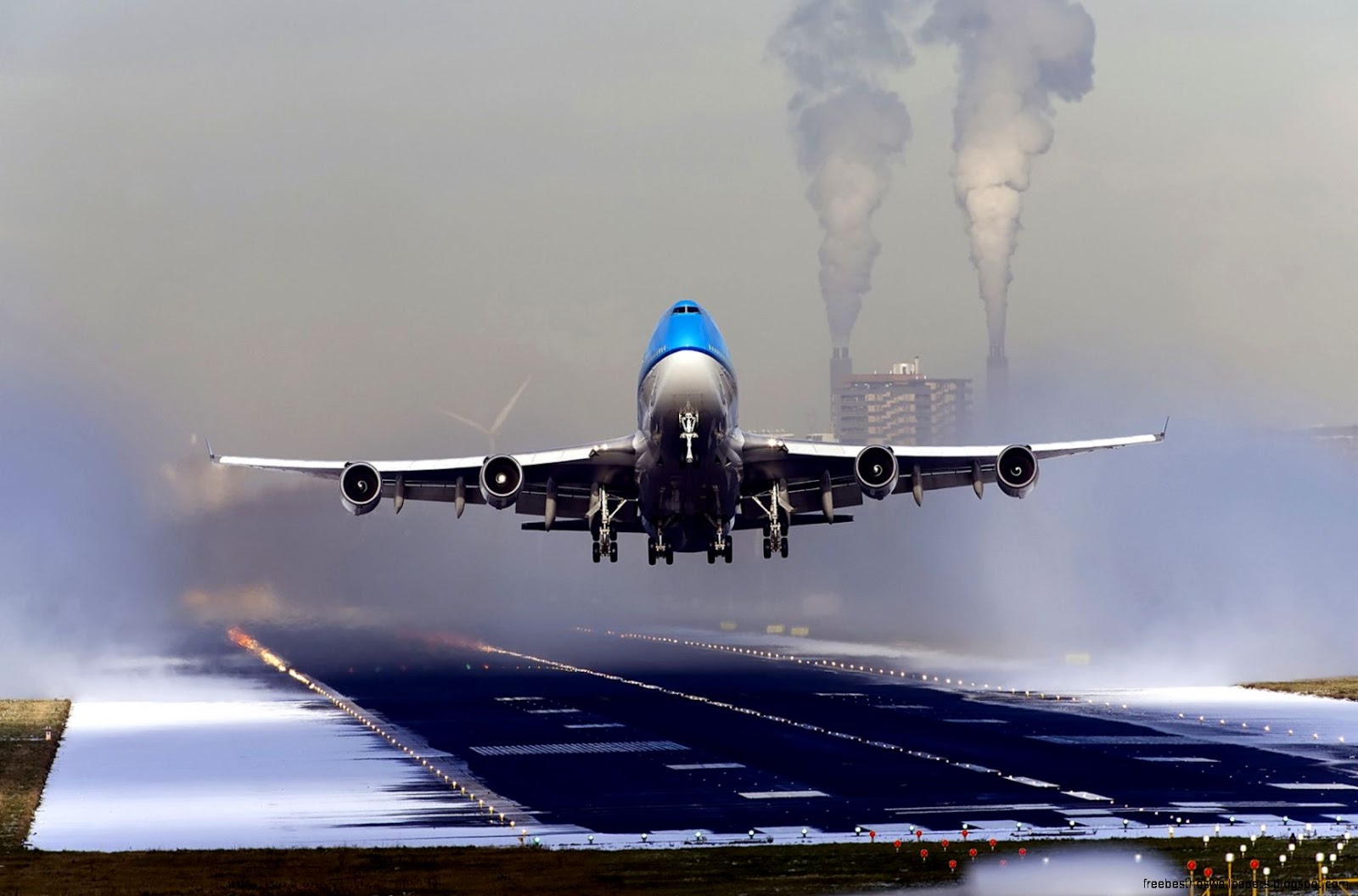 Boeing 777 Take Off Boeing 777 Take Off