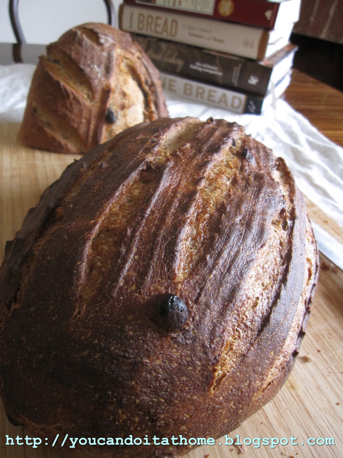 You can do it... at home! Sourdough Rye with Raisins and Walnuts a