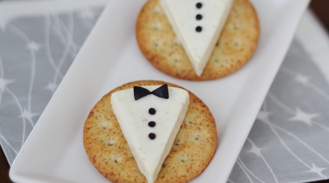 Cute Food For Kids?: Laughing Cow Cheese Wedges: Tuxedo Style