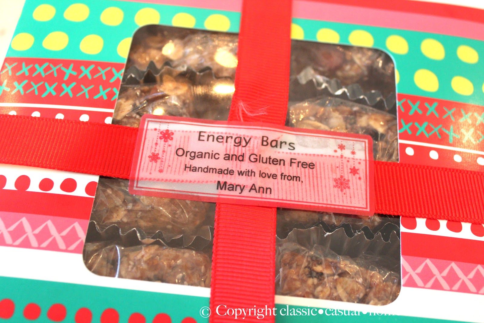 classic • casual • home: Holiday House Tour & Healthy Homemade Gift