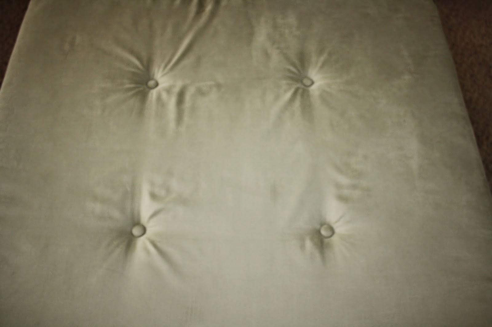 A Load Of Craft Tutorial How To Recover An Ottoman