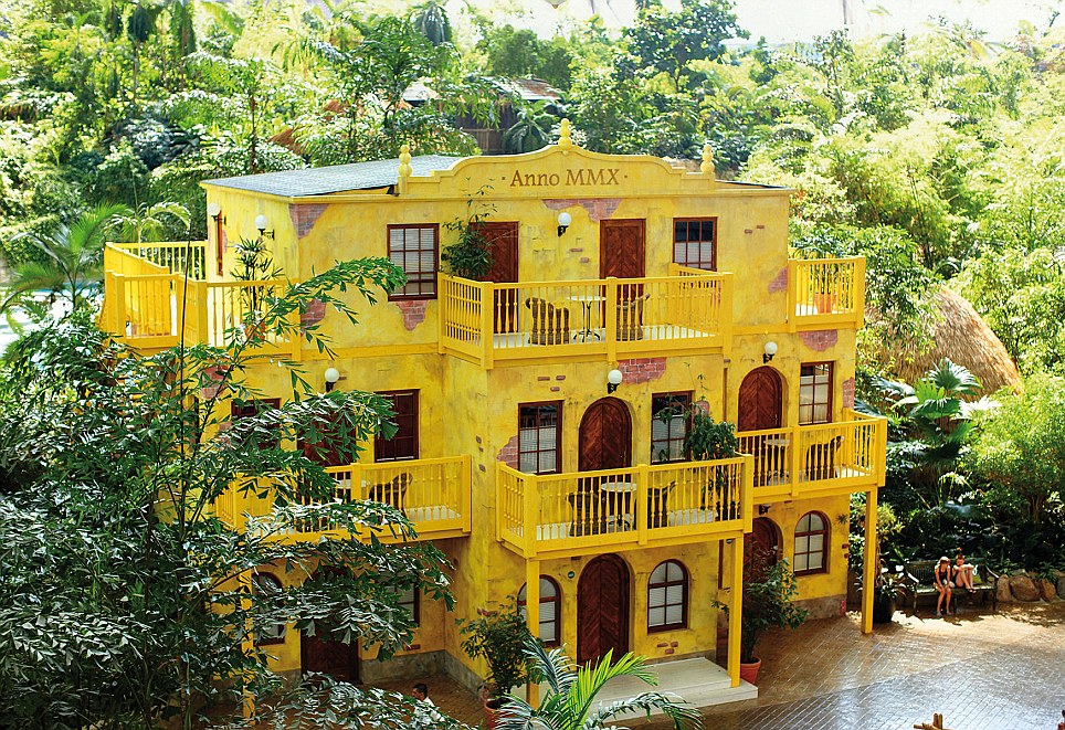 The Largest Indoor Beach in the World Amazing Home Design and Interior