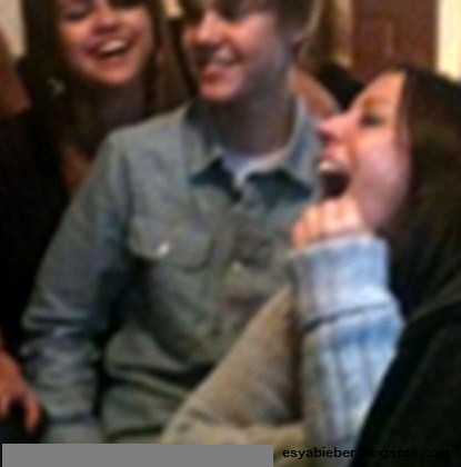 selena gomez at justin bieber birthday party. A picture of Justin Bieber