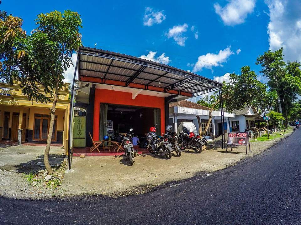 Red Cafe Panggungrejo