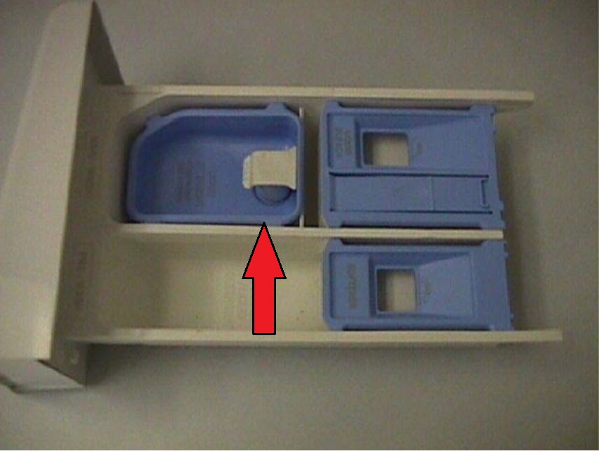 Fixed Appliance LG frontload washer "LE" displayed