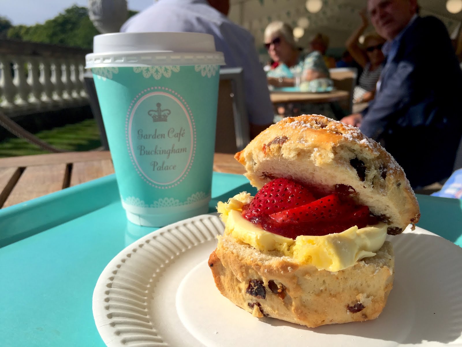 Coffee Break: Buckingham Palace Garden Cafe, London | The Afternoon Tea