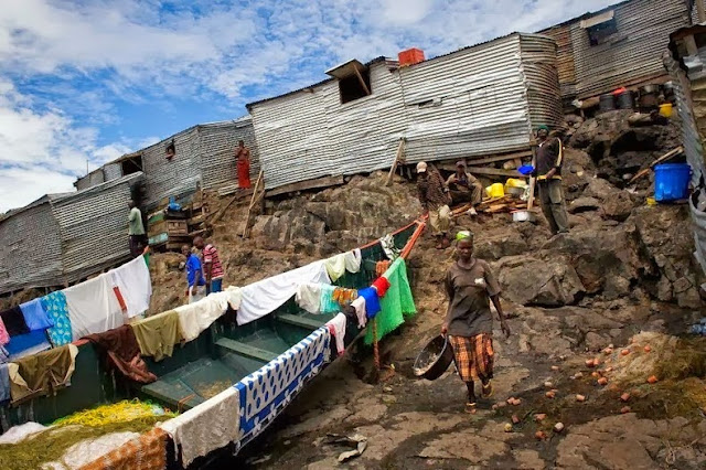 Perkampungan Nelayan Padat Di Pulau Kecil Migingo (3) perkampungan nelayan