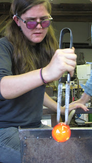 shaping molten glass WWOOF usa taft hill farm vermont
