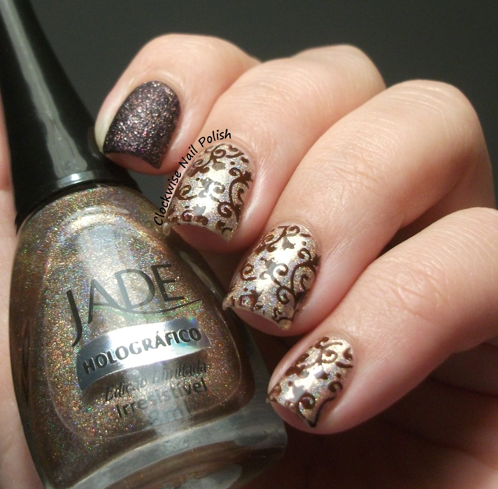 The Clockwise Nail Polish Jade Irresístivel