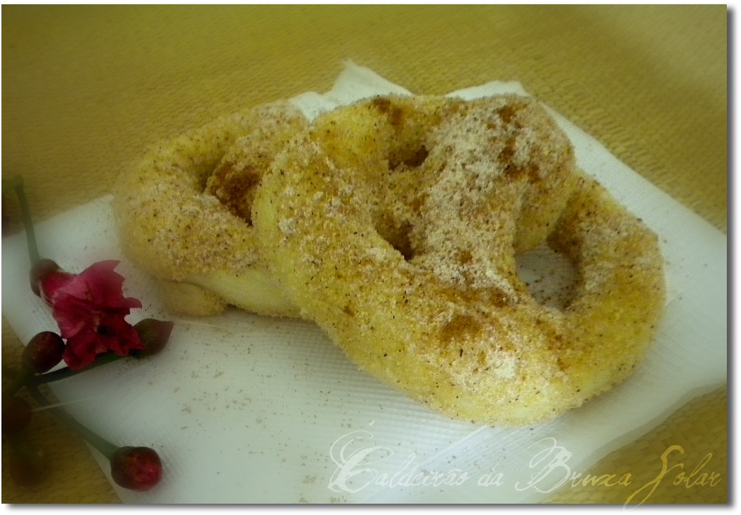 Receitas do Caldeirão Pretzels com canela e açúcar