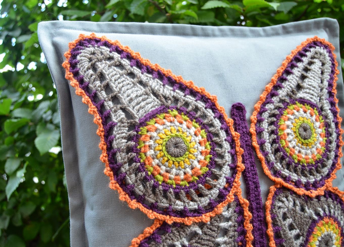 Pillow with Butterfly LillaBjörn's Crochet World