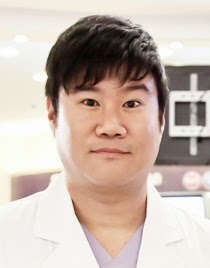 Drama Queen: Emergency Couple