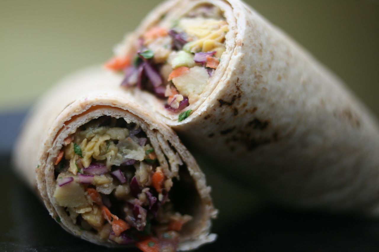 Recipe Shoebox Creamy Avocado and White Bean Wrap