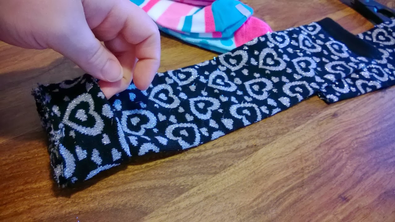 Heart Shaped & Loving It DIY Baby Leg Warmers