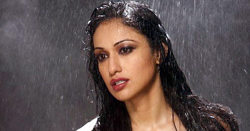 Exposing Celebrity Showcase: Bollywood Sizzles in Bold Avatars
