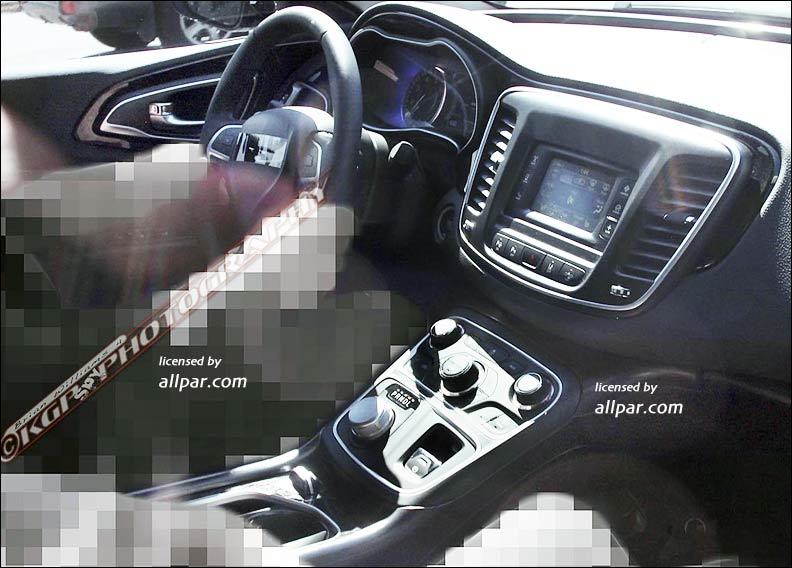 2014 - [Chrysler/Lancia] 200/Flavia - Page 2 2015+chrysler+200+interior