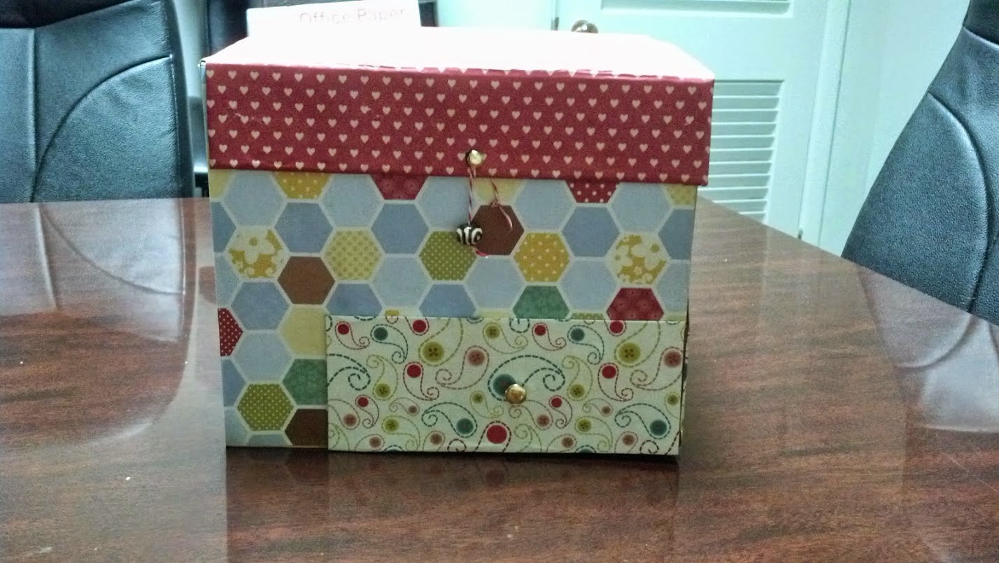 Scraptist Recipe organizer box with file from Kathy Orta