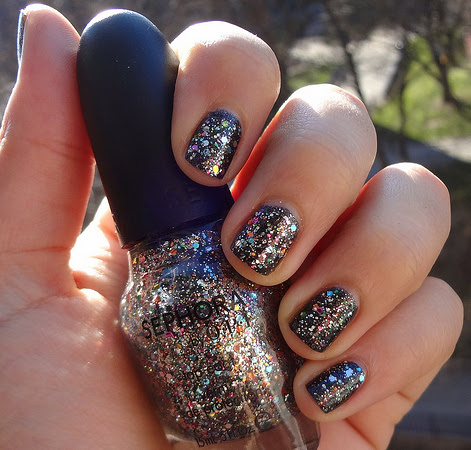 Nail Of The Day: Glitter, Glitter, And More Glitter!