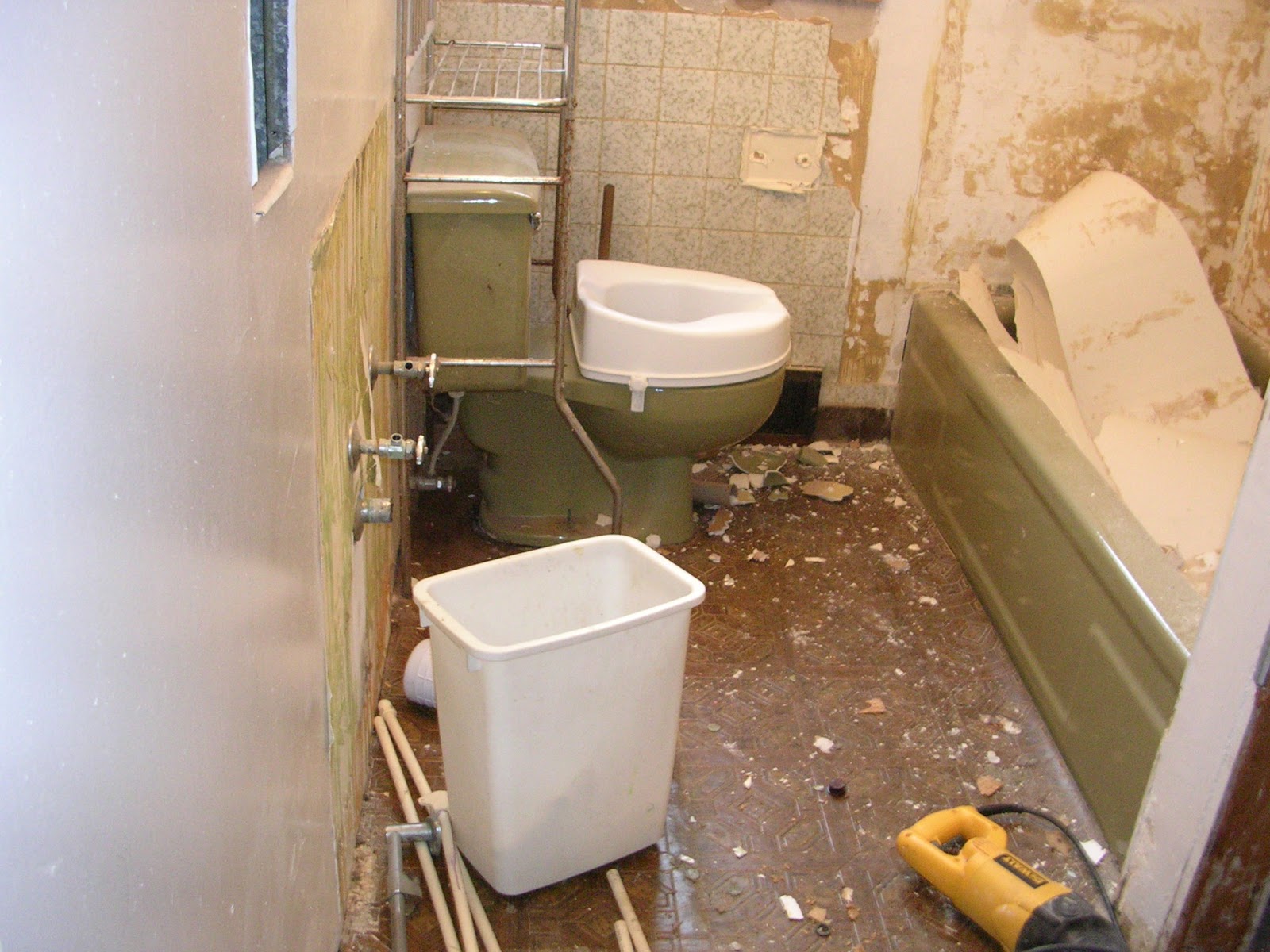 Gail S Fifth Wheel Bathroom Renovation