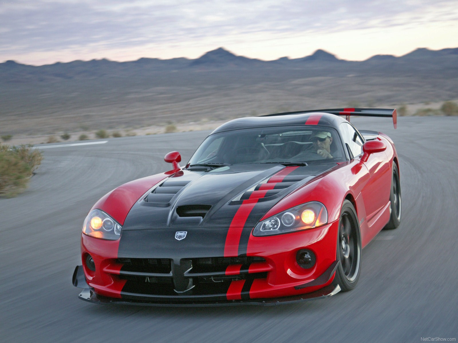 2015 SRT Viper ACR Images Cars
