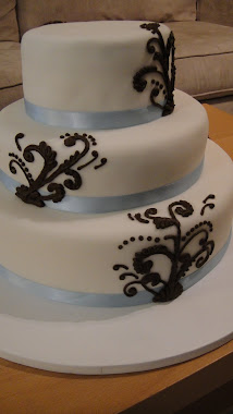 Classic Wedding Cake