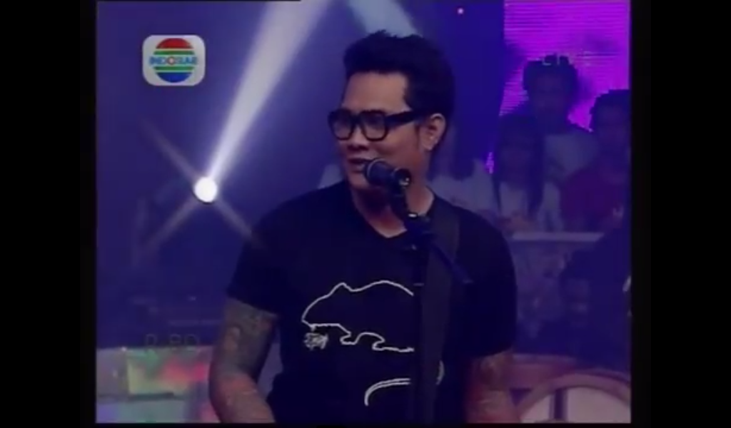 Download Lagu Matera Aku Masih Mencintaimu