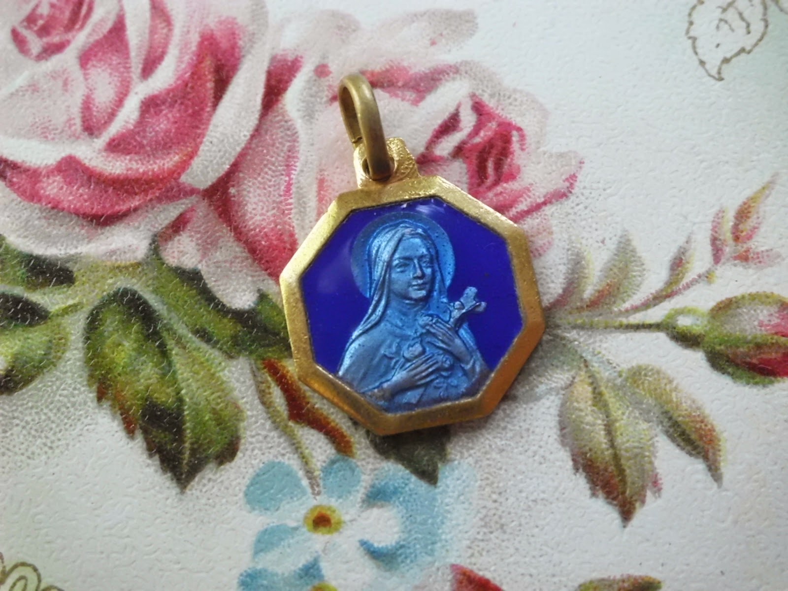 Vintage Religious Medals Vintage Religious Saint Therese of Lisieux