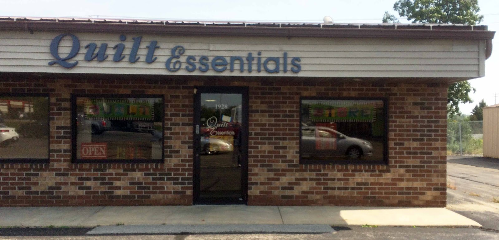 Cat Patches Quilt Shop Quilt Essentials, Oshkosh, Wisconsin