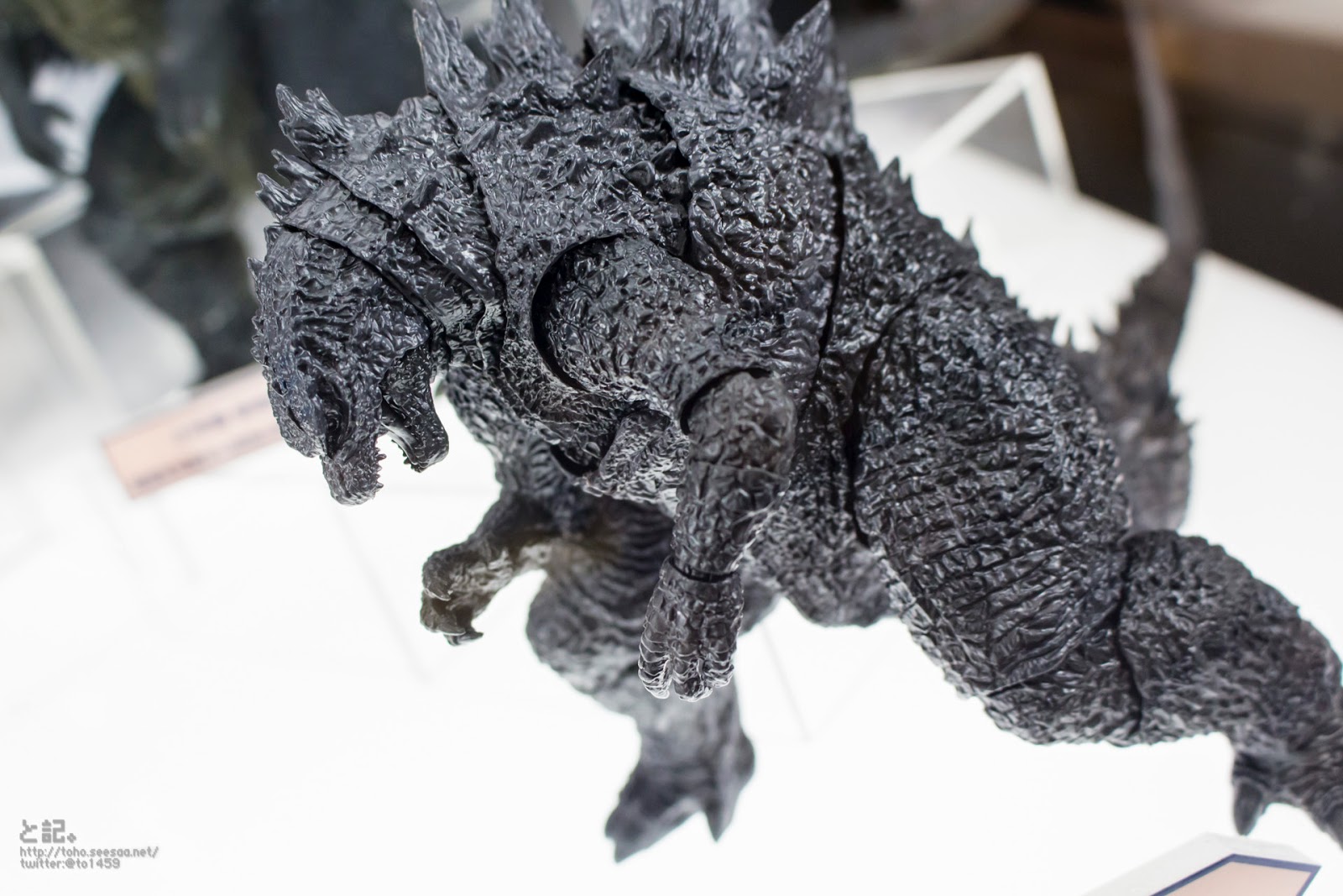custom sh monsterarts godzilla