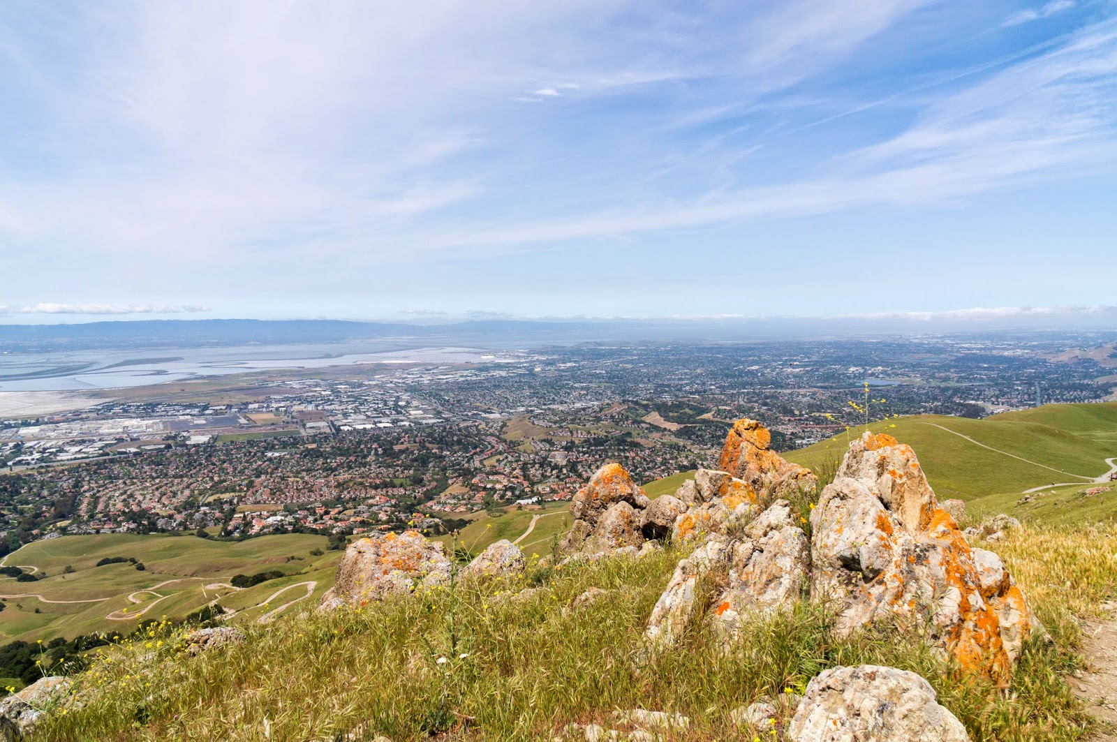 Weekend Chronicle World Wide! Mission Peak / Fremont CA A vista