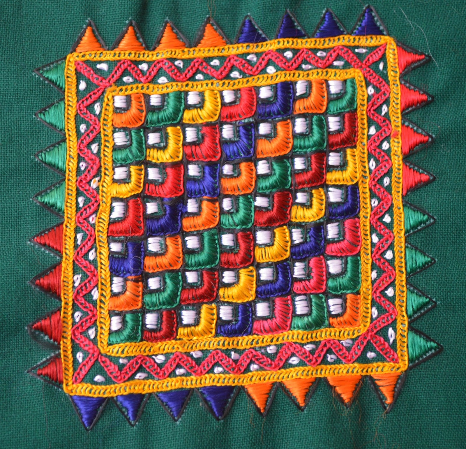 92+ Three Friends Embroidery PSD