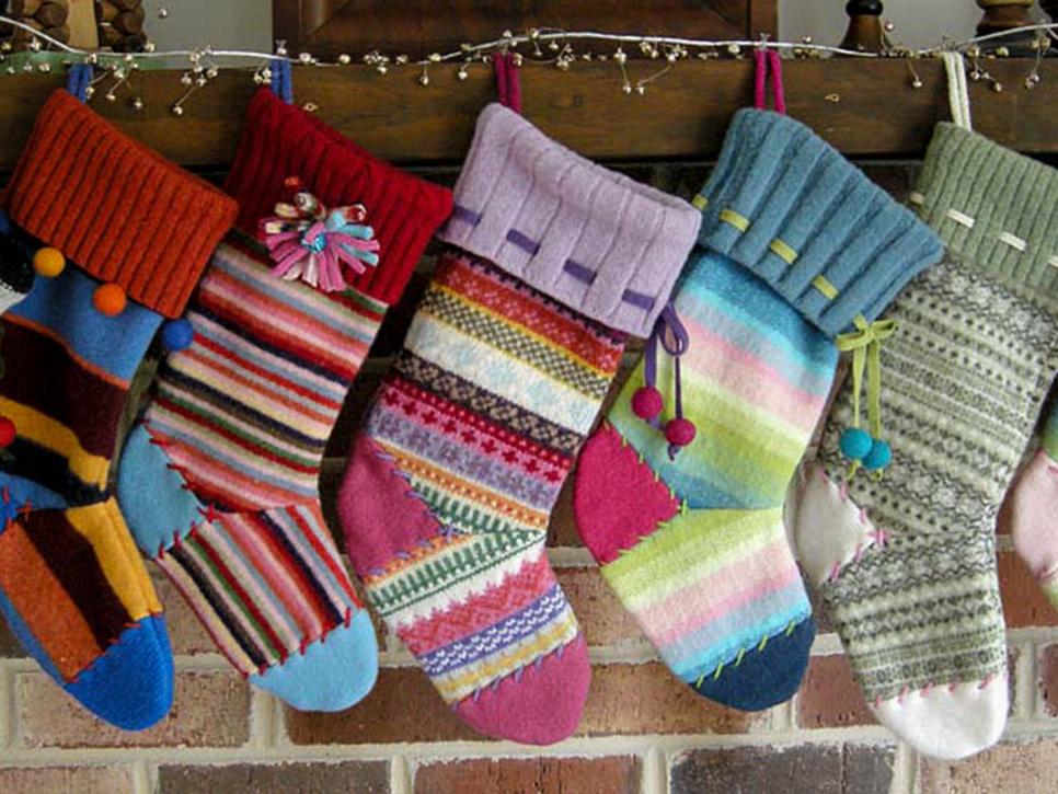11 Ways to Upcycle Old Sweaters Do it yourself ideas and projects