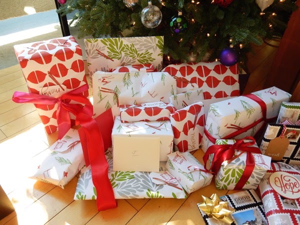 Gift-wrapped Christmas presents 2014 Gift-wrapped Christmas presents 2014