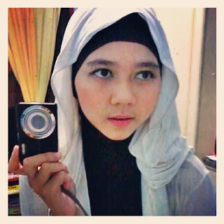 Trend Model Hijab Terbaru Terkini img 20120509 124250 Trend Model Hijab Terbaru Terkini