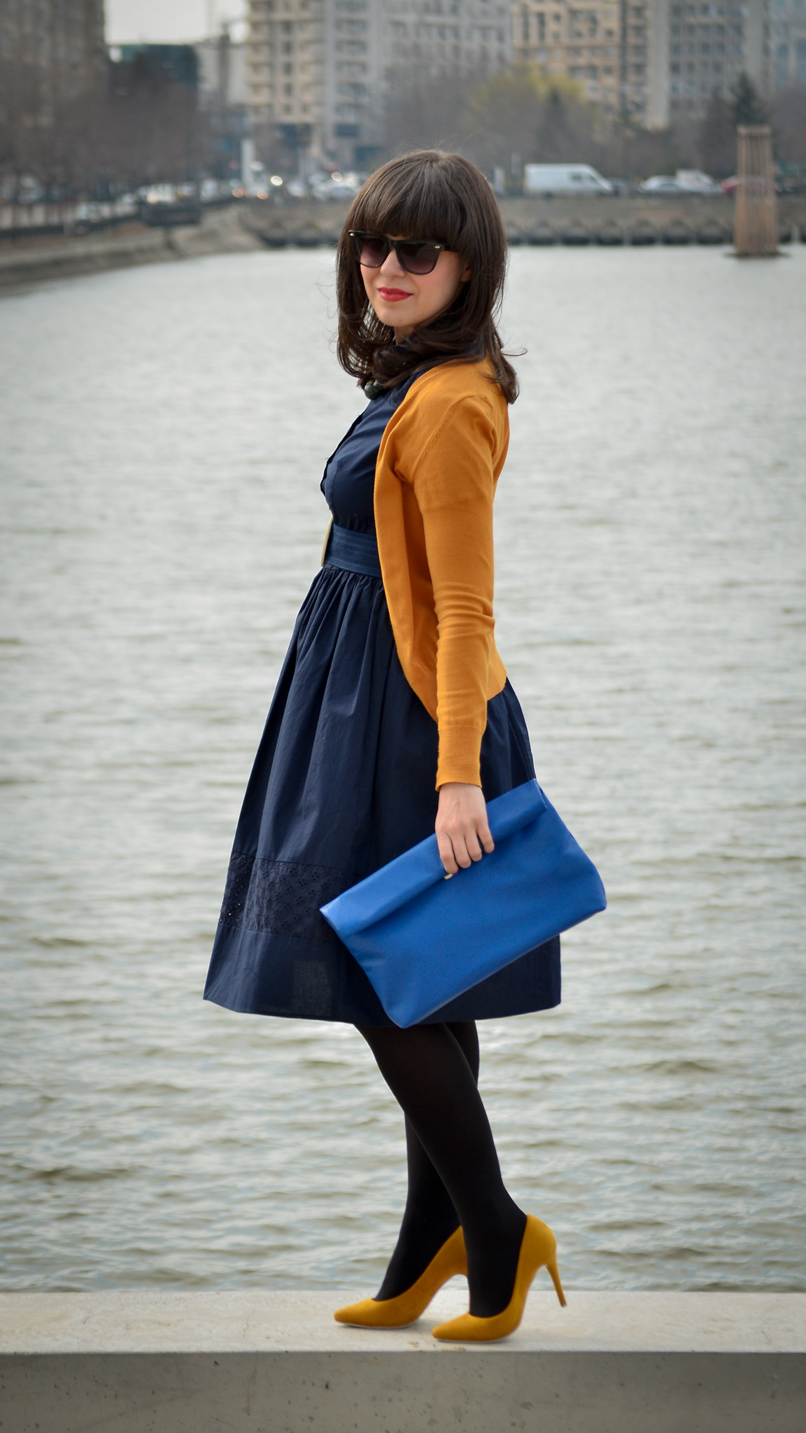 spring outfit navy dress 50s style mustard cardigan c&a thrifted belt cobalt blue clutch new yorker poema mustard heels 