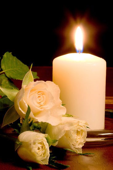 Imagenes De Luto Con Velas | banco de imagenes y fotos gratis imagenes de pesame parte 2 Imagenes De Luto Con Velas | banco de imagenes y fotos gratis imagenes de pesame parte 2