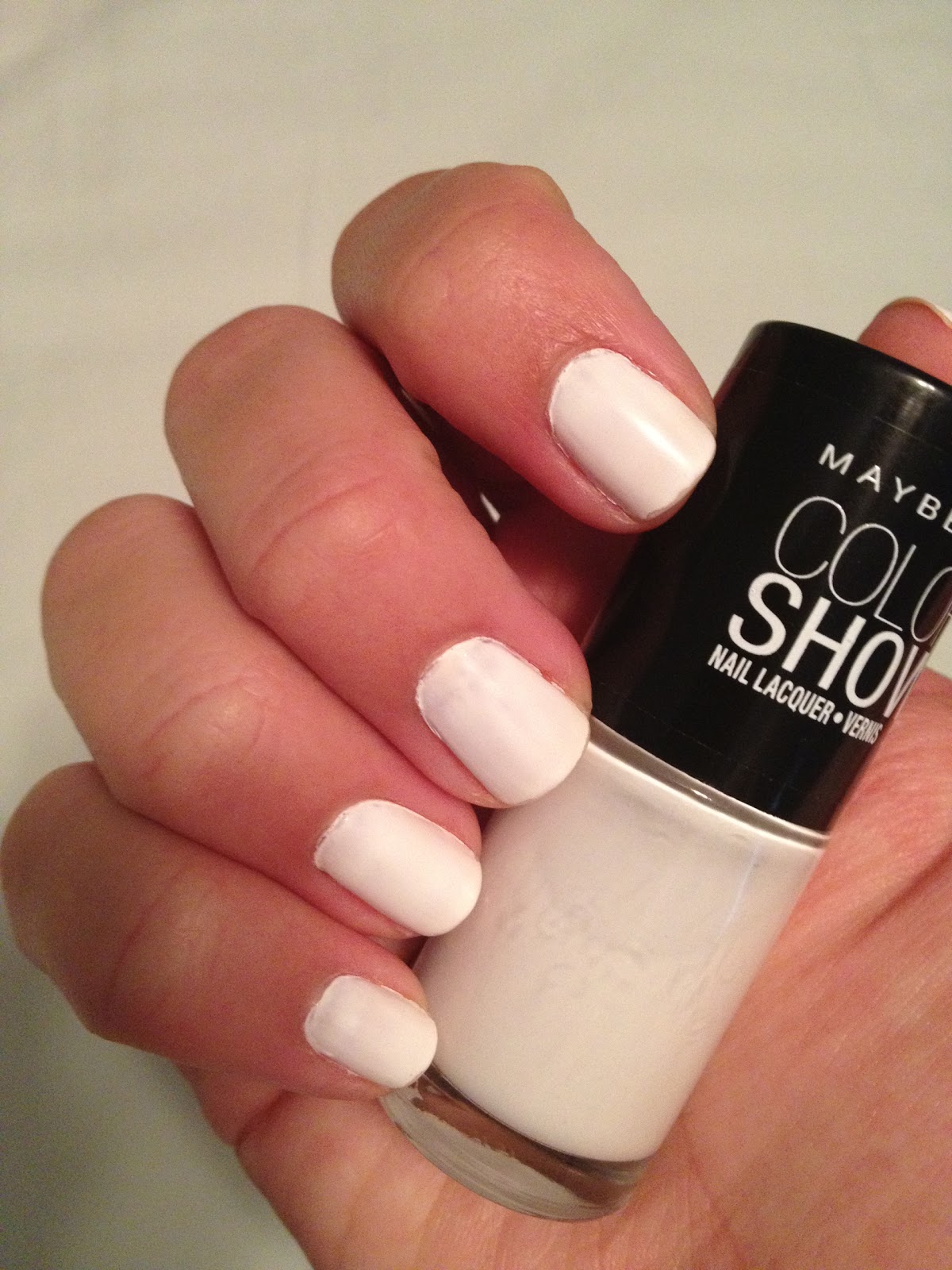 Life as Leah Makeup Review Maybelline ColorShow Nail Polish