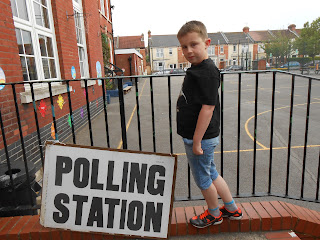 wimborne junior school milton portsmouth voting station general election