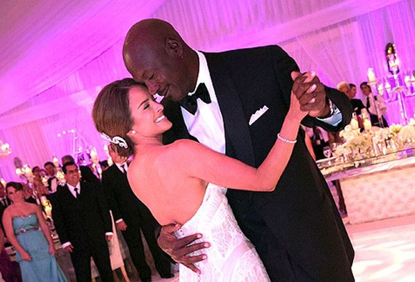 Ọmọ Oódua - Naija Gist: EXPOSED: Michael Jordan's Wife Married Him For