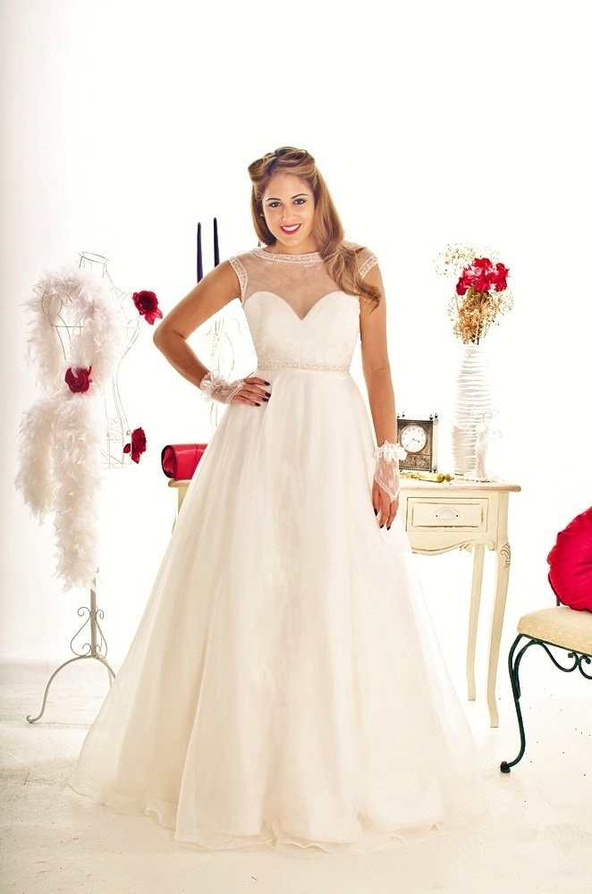 Zara Phillips Wedding Dress 50s
