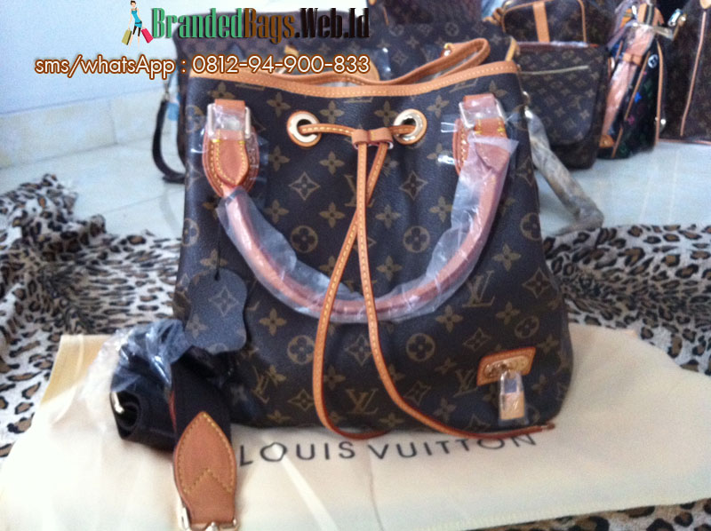 louis vuitton neo monogram canvas m40372 tas branded lv louis vuitton neo monogram canvas m40372 tas branded lv
