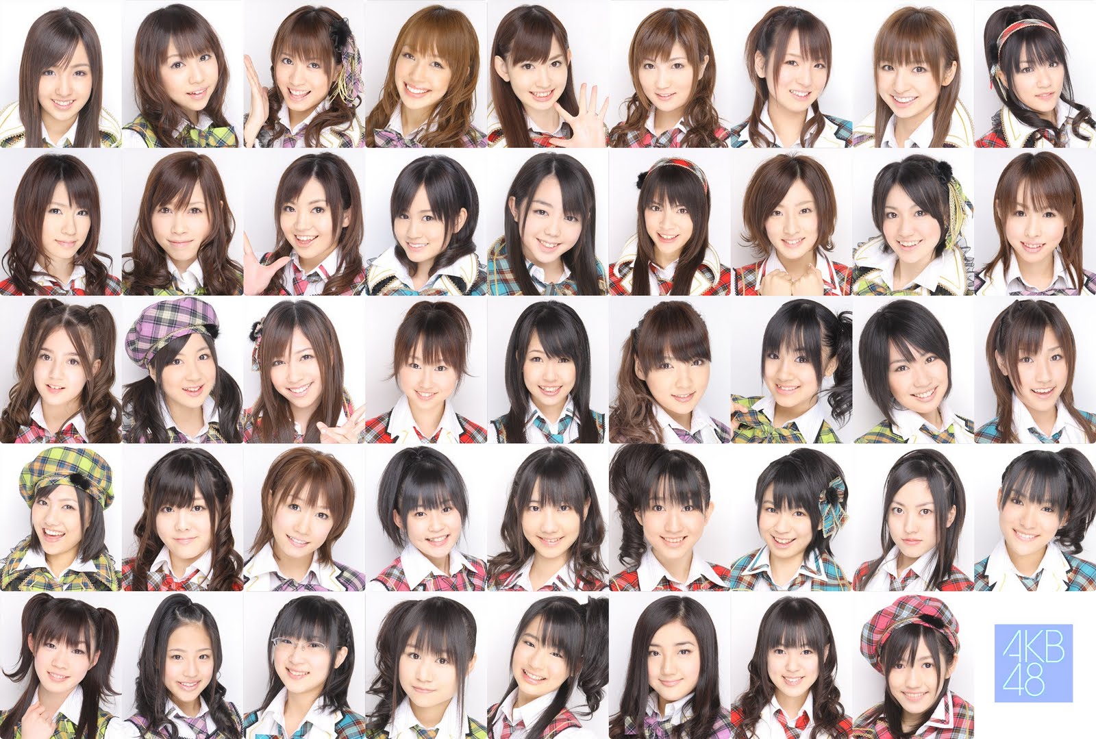 AKB48 - Idol Grup dengan jumlah anggota terbanyak, menurut Guinnes Book