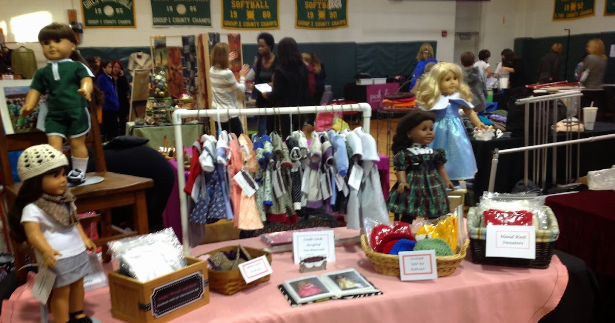Unique Threads and Yarns First Craft Show of the Season