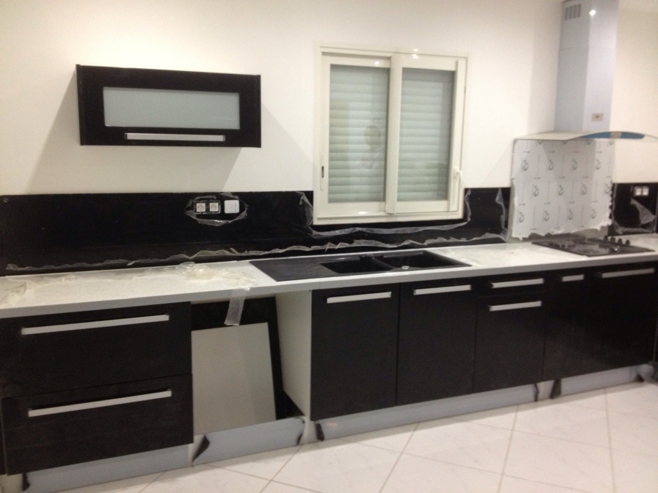 Installation cuisine artisan menuisier poseur : 06 43 74 83 97