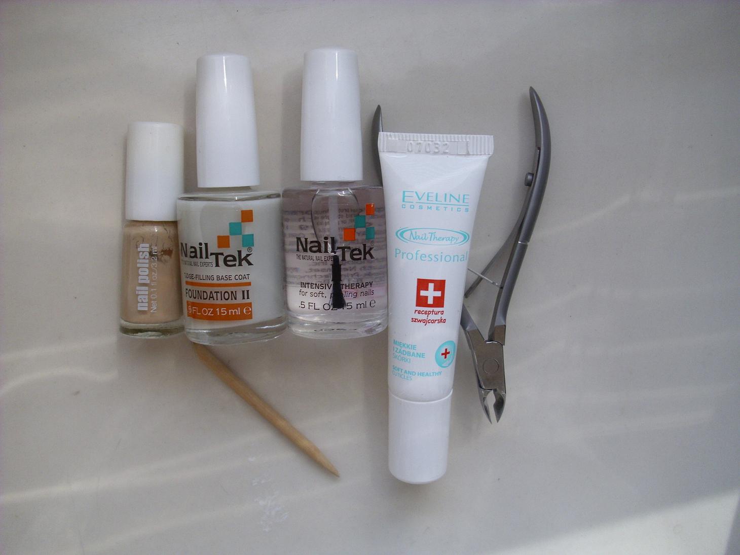 Kasieksful Nail Tek Foundation II i Nail Tek Intensive Terapy