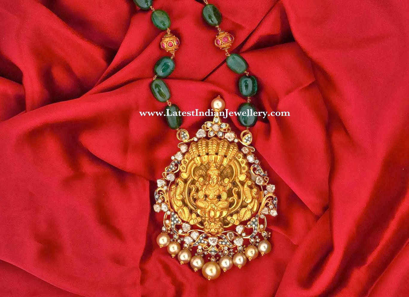 Emerald Beads Chain Lakshmi Padakkam