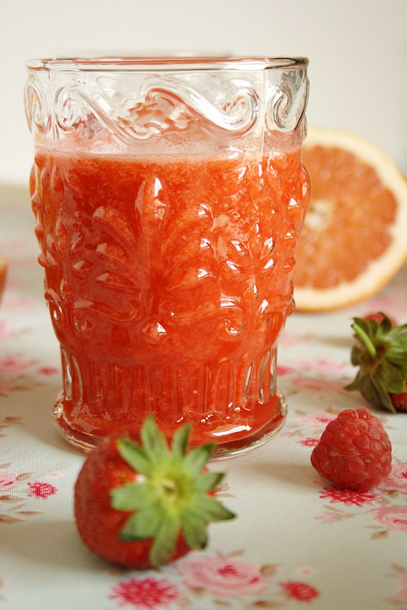Five Quarters of the Orange Grapefruit, strawberry and rasperry juice